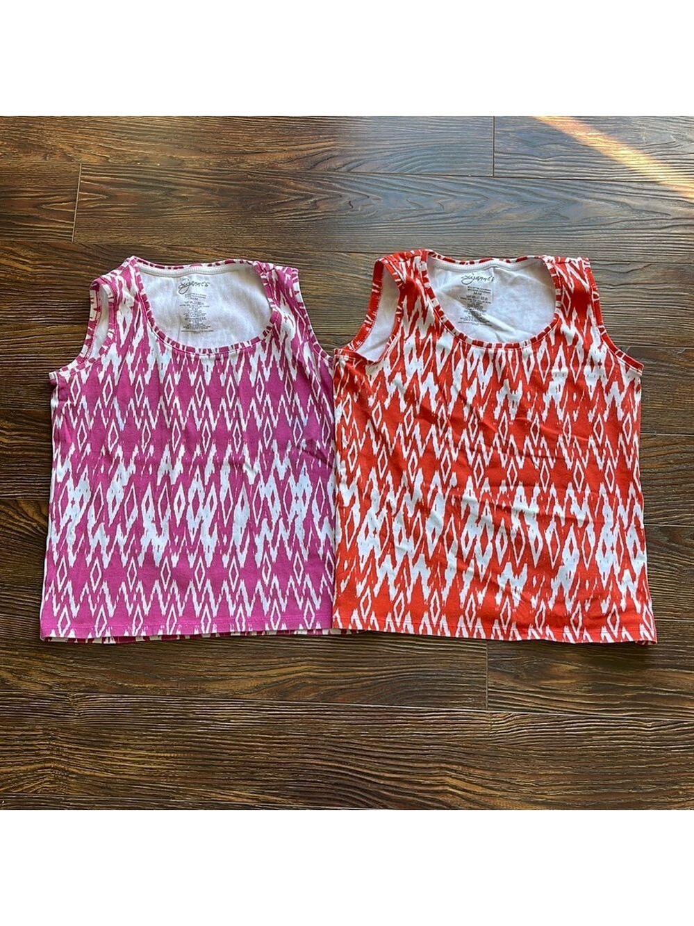 Two Suzanne’s Tank Tops Size M ❤️🥰❤️
